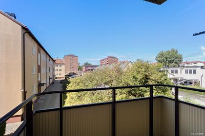 Hantverkaregatan 19B, Centrum
