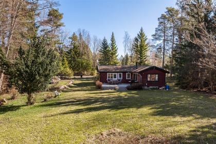 Marnängsvägen 13, Björkö