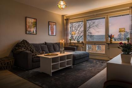 Gustavsgatan 48, Centralt Väster