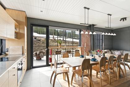 Nedre Nordklint 22, Stöten