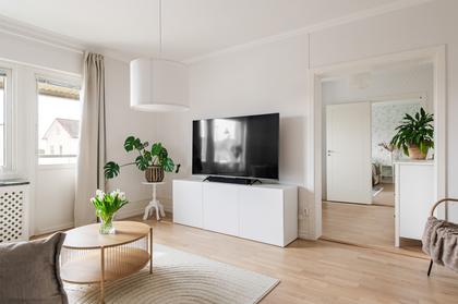 Skänningegatan 27A, Centralt
