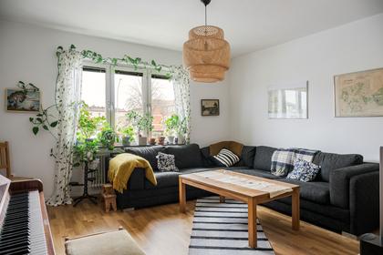 Klockaregatan 10B, Centralt