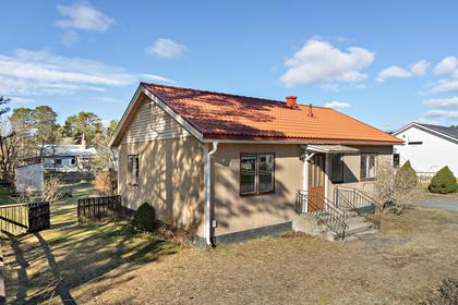 Limvägen 28, Sandarne