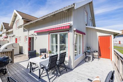 Ställets Bygata 7, Stället