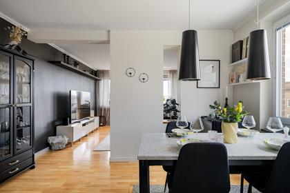 Vårfruvägen 10, Kullsta