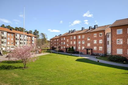 Fågelbovägen 23B, Östra Villastaden