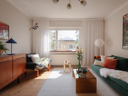 Cedergrensvägen 35, Midsommarkransen