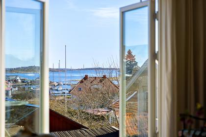 Bergavägen 2, Hälsö