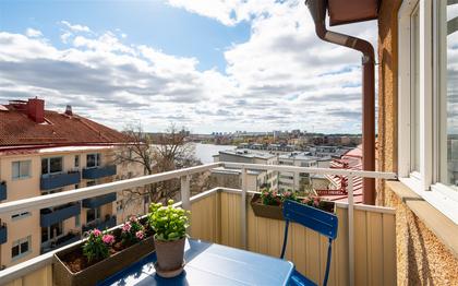 Strålgatan 23, Essingeöarna