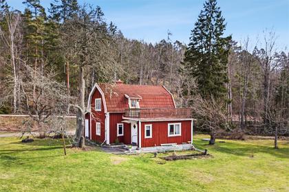 Säterholmsvägen 2, Kvarsebo