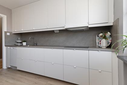 Kronovägen 7B, Teg