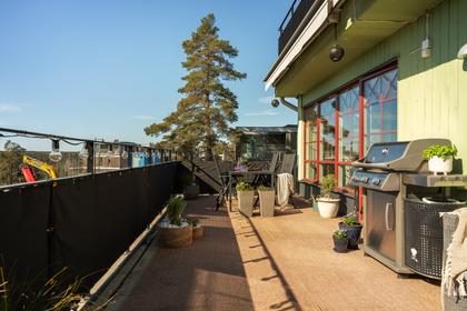 Tollarevägen 4, Tollare