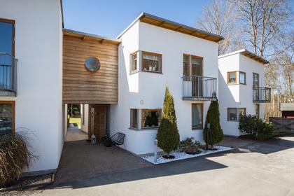 Skogsvägen 27G, Hjortsjön Södra