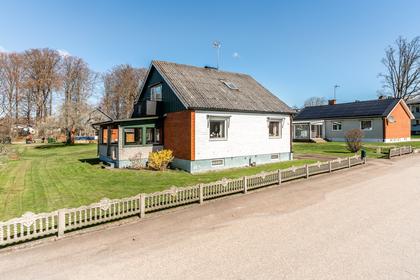 Ekelundsgatan 12, Lönsboda