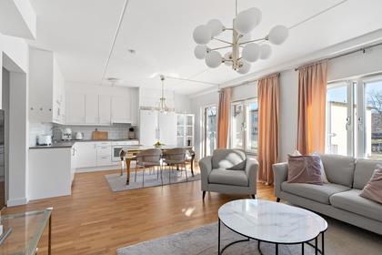 Erikshällsgatan 34A, Västergård