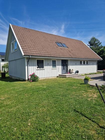 Fältvägen 9, Norra Lännersta