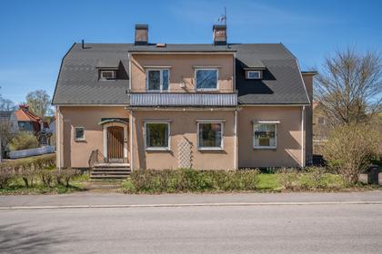 Olov Trätäljagatan 10, Villan