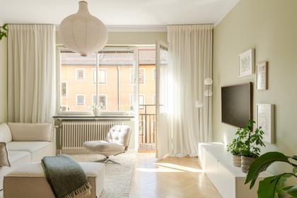 Lotterivägen 33, Hägerstensåsen