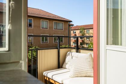 Lotterivägen 33, Hägerstensåsen