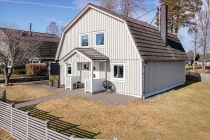 Lyckhemsgatan 25, Sörgården