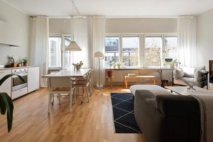 Svärdlångsvägen 19A, Årsta