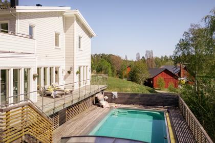 Fågelviks Gårdsväg 10, Fågelvik