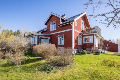 Åsvägen 9, Åmotfors