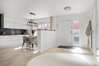 Nydalavägen 22, Brunnsäng
