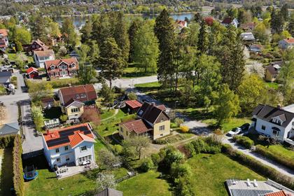 Drotsvägen 20, Edsviken