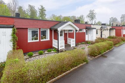 Södra Skogsvägen 72, Handskeryd