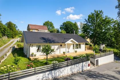 Bergsvägen 5B, Närlunda