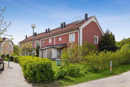 Budbärarvägen 31, Hökarängen