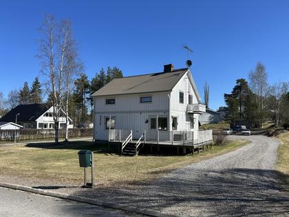 Ljustorpsvägen 16, Stenbäcken