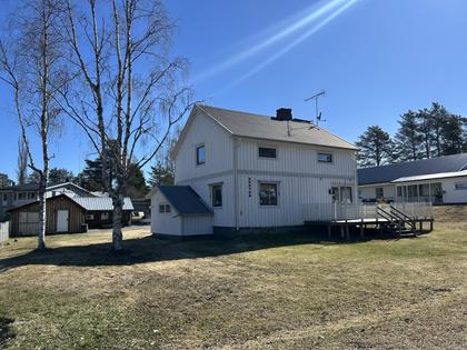 Ljustorpsvägen 16, Stenbäcken
