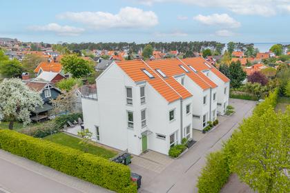 Köpmansgatan 97B, Centralt
