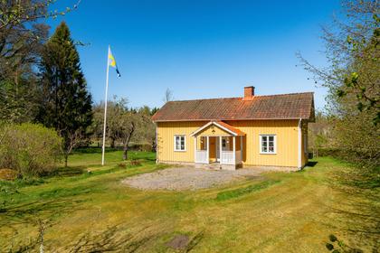 Vinköl Lilla Skattegården 3, Väst