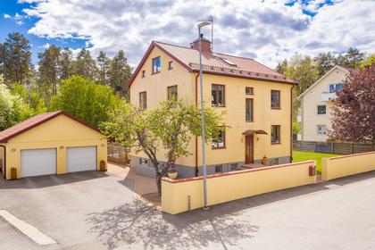 Vinkelgatan 19, Tätort