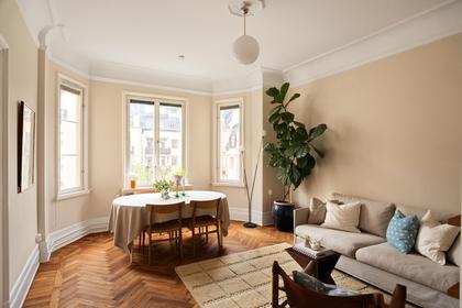 Birger Jarlsgatan 81, Vasastan