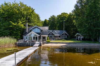 Norreskogsvägen 125-7, Ivösjön