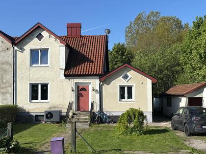 Järnvägsgatan 9B, Löberöd
