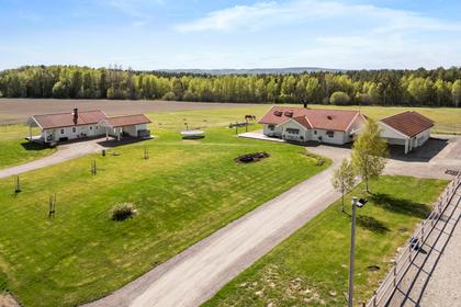 Backa 13, Sunne