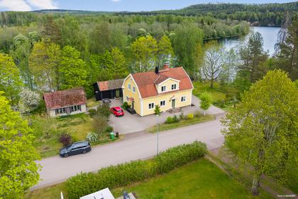 Karlstadsvägen 33, Deje