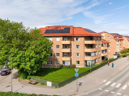 Eskilstunavägen 12, Centalt