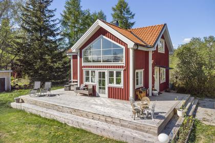 Håtunavägen 17, Håtuna