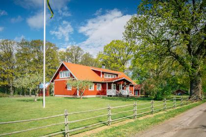 Lugnås Ängastugan 1, Lugnås
