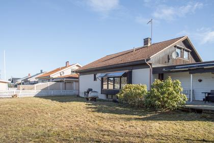 Lövkojevägen 14, Hammerö