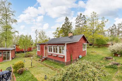 Fredrikslundsvägen 10, Stjärnorp