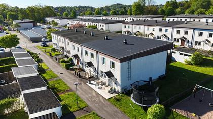 Forslunds väg 16E, Hentorp