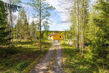 Klacka-Lerberg 537, Järnboås