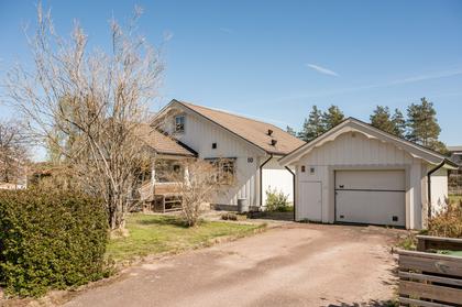 Murkelvägen 10, Bärstad